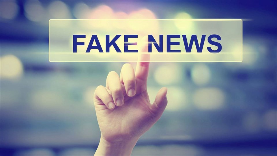 Facebook e YouTube: stop alle fake news e alla disinformazione sui vaccini