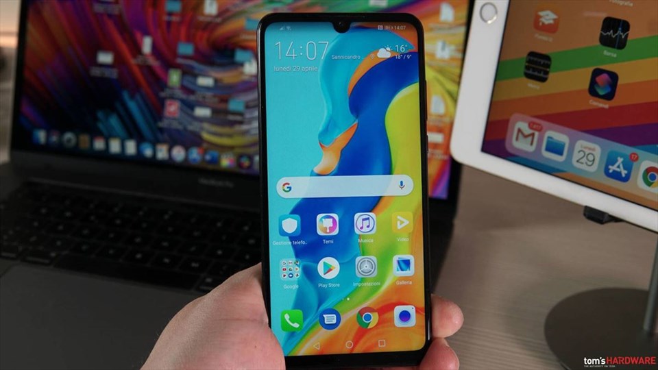 Huawei P30 Lite recensione: autonomia sorprendente