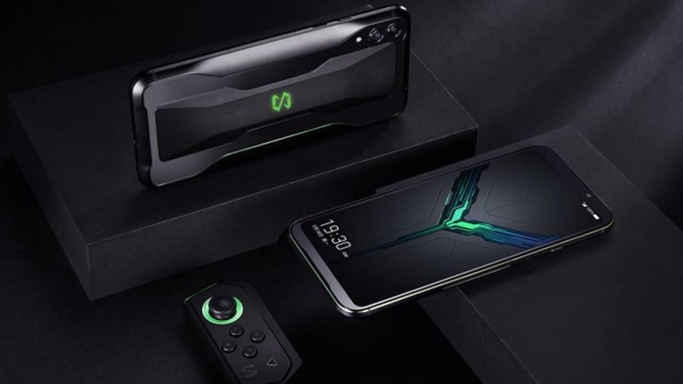 Xiaomi Black Shark 2 è realtà: sistema di raffreddamento a liquido e Snapdragon 855